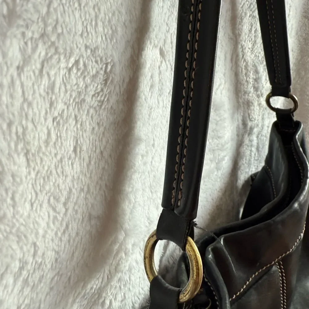 Fossil Vintage Leather Shoulder Bag